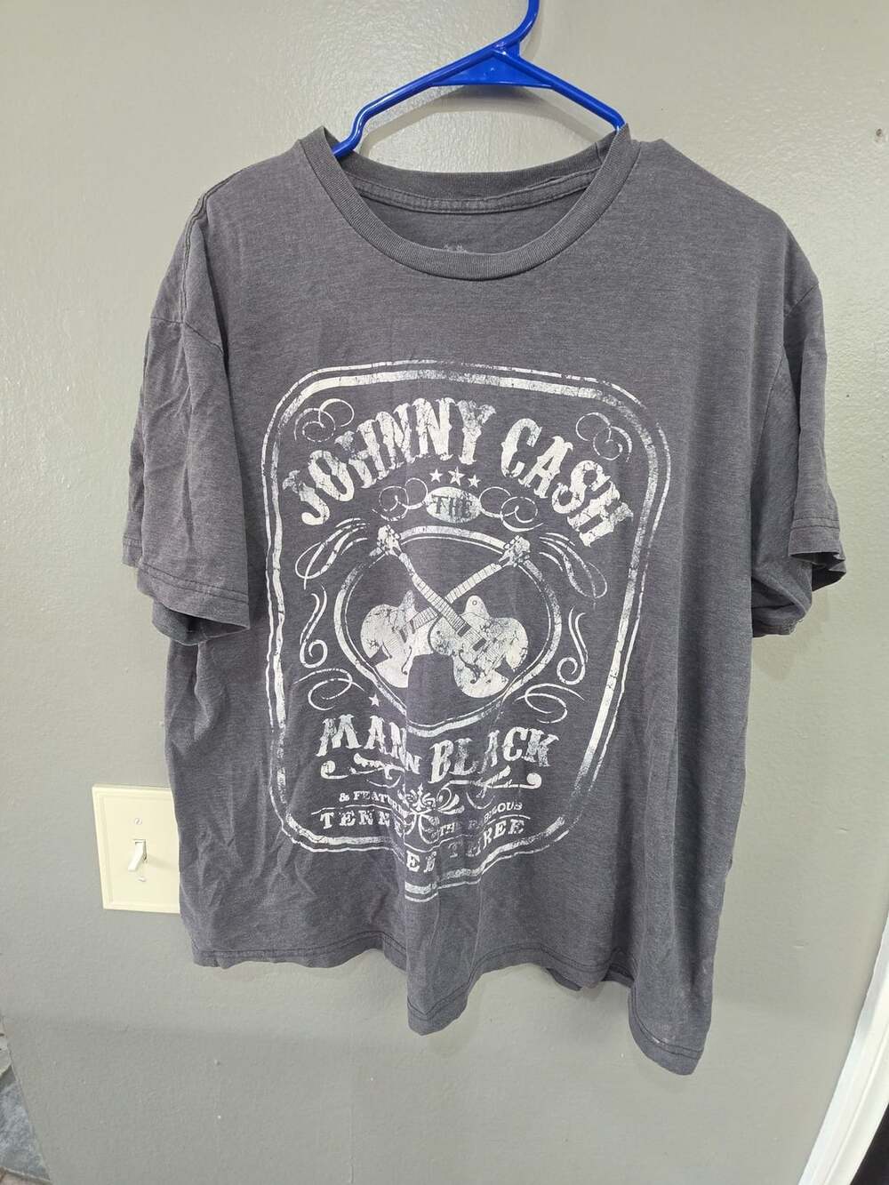 Zion Rootswear Johnny Cash Man In Black T-Shirt Size XL Gray